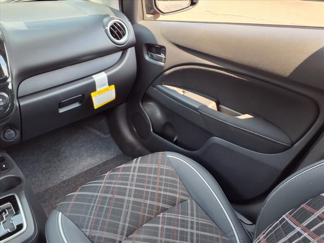 2024 Mitsubishi Mirage 