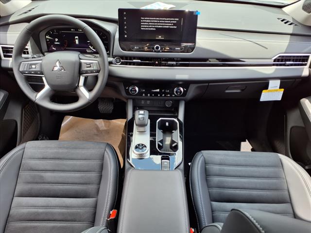 2025 Mitsubishi Outlander 
