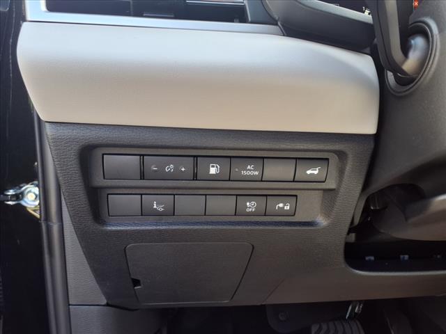 2025 Mitsubishi Outlander PHEV SEL Platinum Edition