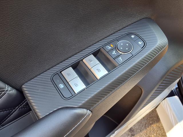 2025 Mitsubishi Outlander PHEV SEL