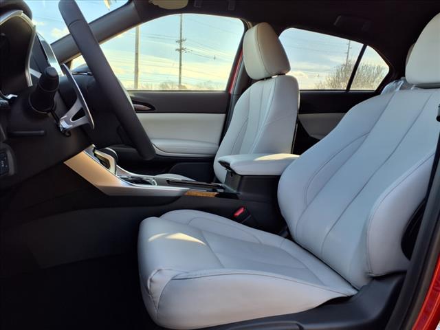 2025 Mitsubishi Eclipse Cross SE