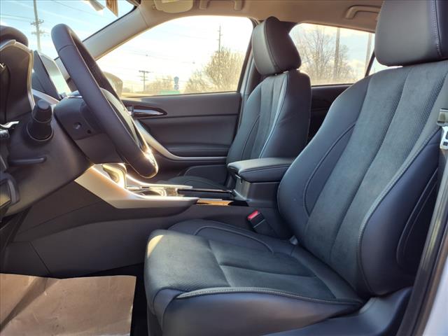2025 Mitsubishi Eclipse Cross SE