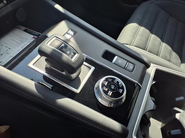 2025 Mitsubishi Outlander PHEV SE