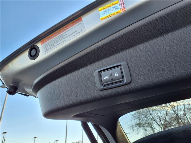 2025 Mitsubishi Outlander PHEV SEL