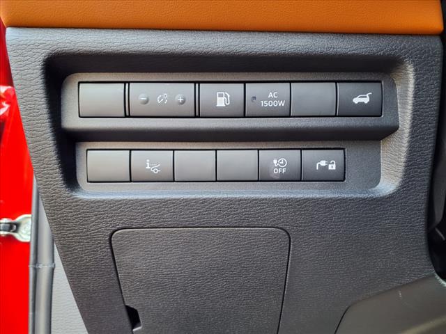 2025 Mitsubishi Outlander PHEV SEL