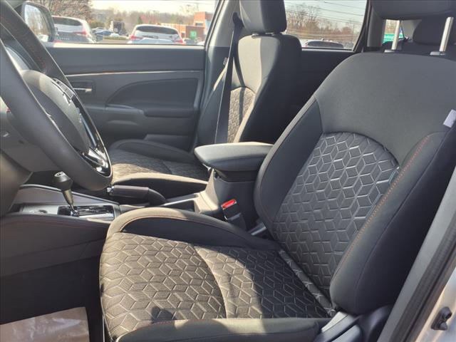 2025 Mitsubishi Outlander Sport 