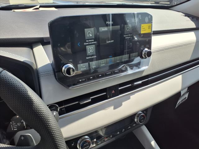 2025 Mitsubishi Outlander PHEV SEL Platinum Edition