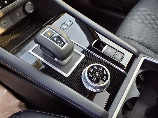 2025 Mitsubishi Outlander PHEV SEL