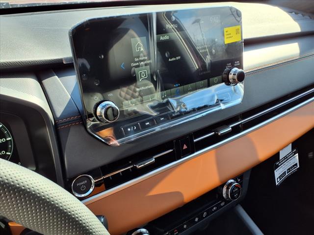 2025 Mitsubishi Outlander PHEV SEL
