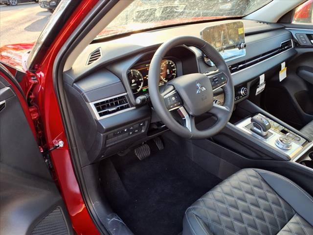 2025 Mitsubishi Outlander PHEV SEL