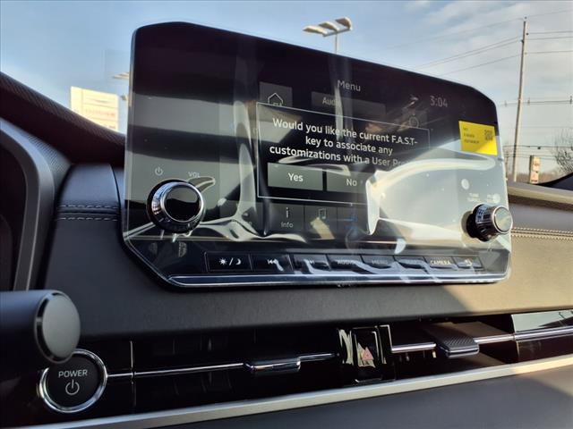 2025 Mitsubishi Outlander PHEV SEL