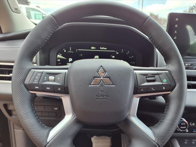 2025 Mitsubishi Outlander SEL