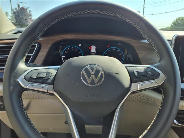 2024 Volkswagen Atlas 2.0T SE