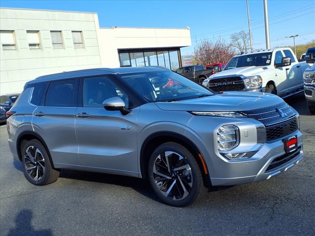 2025 Mitsubishi Outlander PHEV SEL