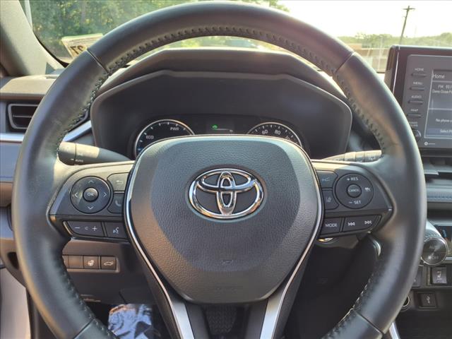 2022 Toyota RAV4 Hybrid SE