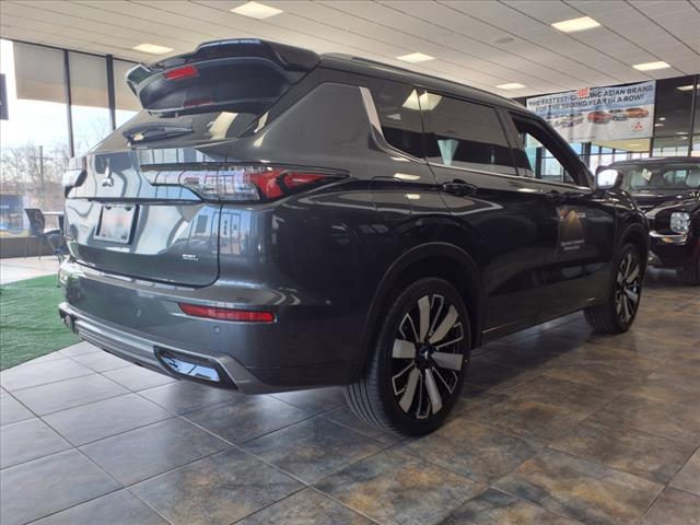 2025 Mitsubishi Outlander 