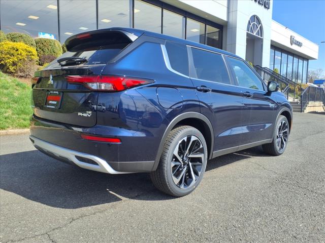 2025 Mitsubishi Outlander PHEV SE