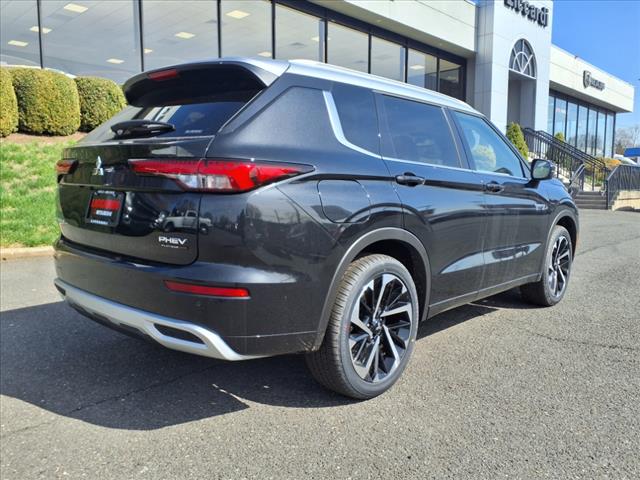 2025 Mitsubishi Outlander PHEV SEL Platinum Edition