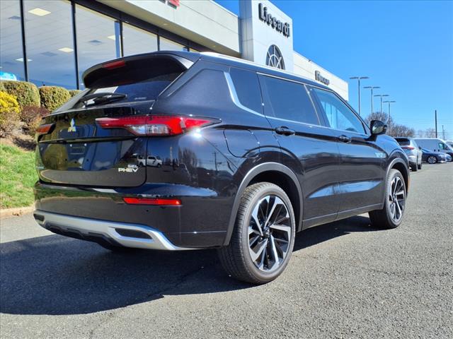 2025 Mitsubishi Outlander PHEV SEL