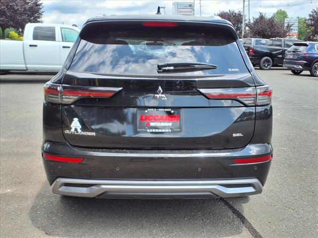 2025 Mitsubishi Outlander SEL