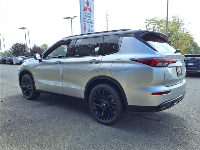 2025 Mitsubishi Outlander PHEV SEL Black Edition