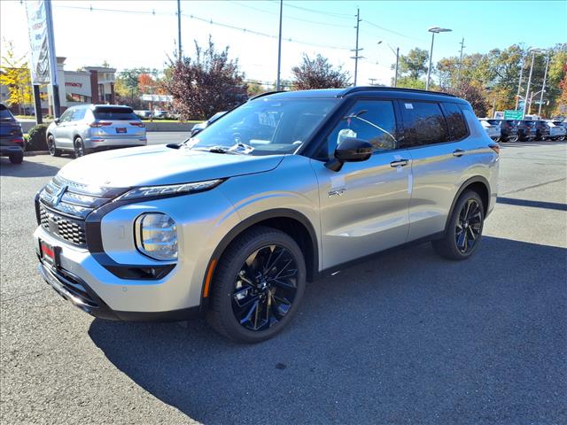 2025 Mitsubishi Outlander PHEV SEL Black Edition