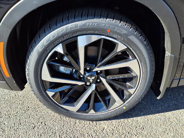 2025 Mitsubishi Outlander PHEV SE