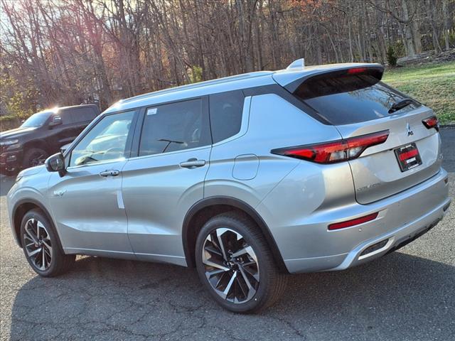 2025 Mitsubishi Outlander PHEV SEL