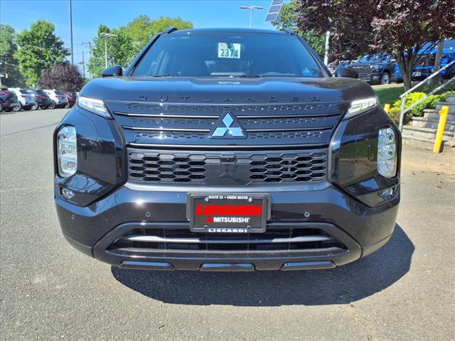 2025 Mitsubishi Outlander PHEV SEL Black Edition