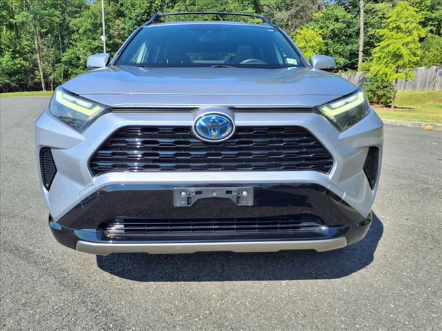 2022 Toyota RAV4 Hybrid SE