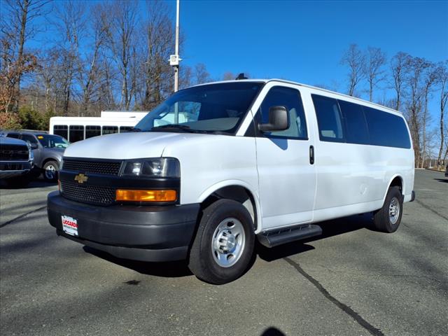 2022 Chevrolet Express LS Passenger
