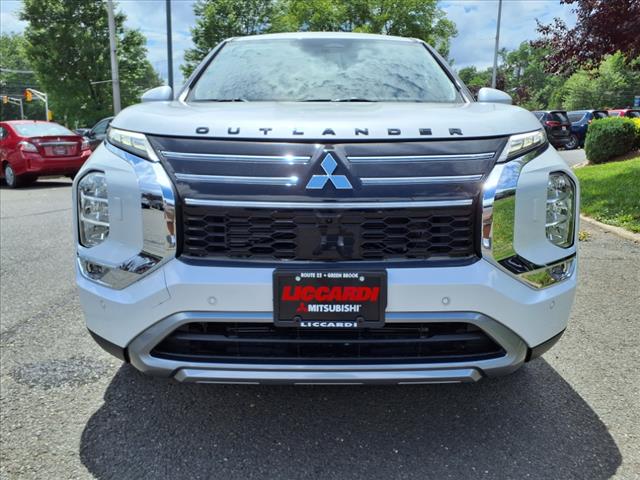 2025 Mitsubishi Outlander 