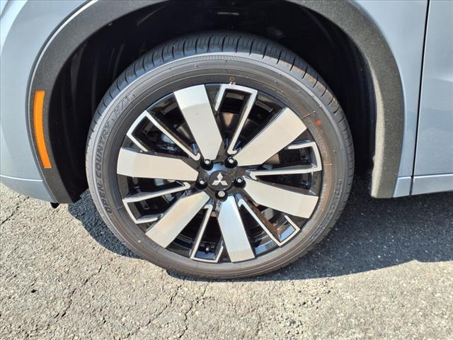 2025 Mitsubishi Outlander SEL