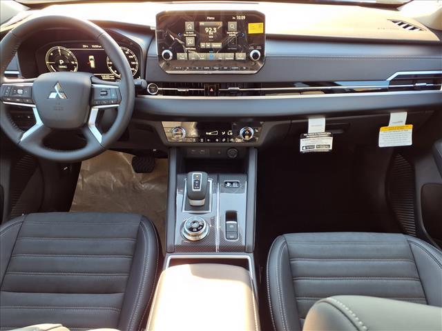 2025 Mitsubishi Outlander PHEV SE