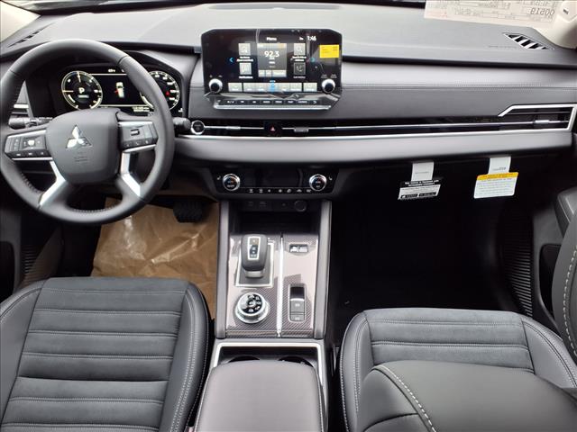 2025 Mitsubishi Outlander PHEV 