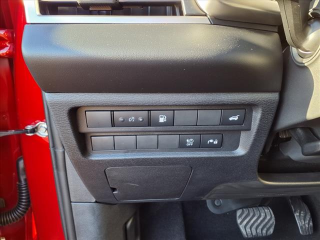 2025 Mitsubishi Outlander PHEV SE