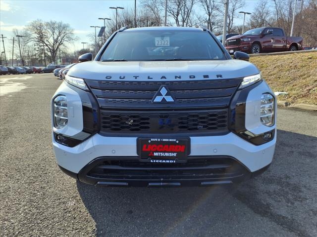 2025 Mitsubishi Outlander PHEV SEL