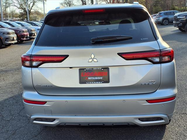 2025 Mitsubishi Outlander PHEV SEL