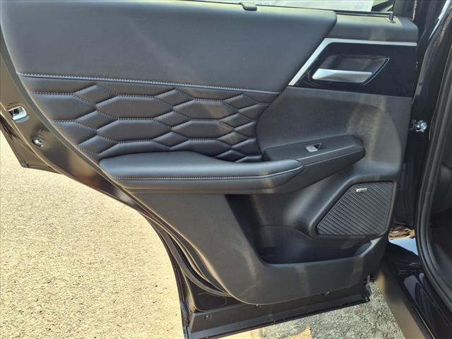 2025 Mitsubishi Outlander 