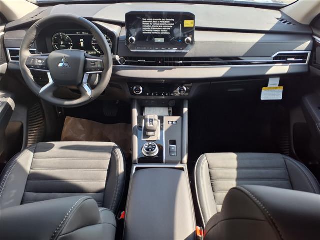2025 Mitsubishi Outlander PHEV SE