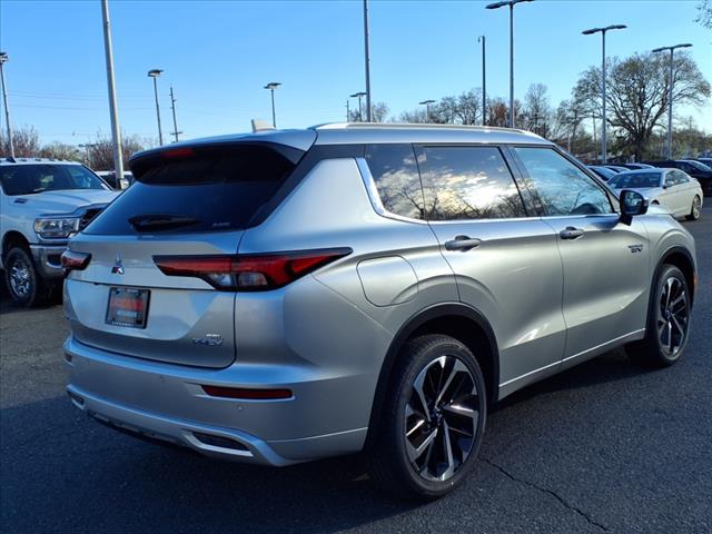 2025 Mitsubishi Outlander PHEV SEL