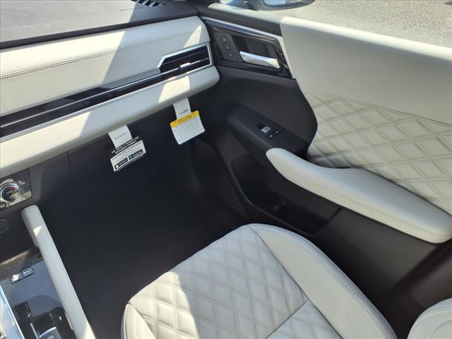 2025 Mitsubishi Outlander PHEV SEL Platinum Edition