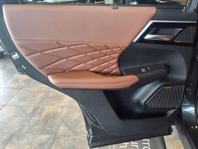 2025 Mitsubishi Outlander 
