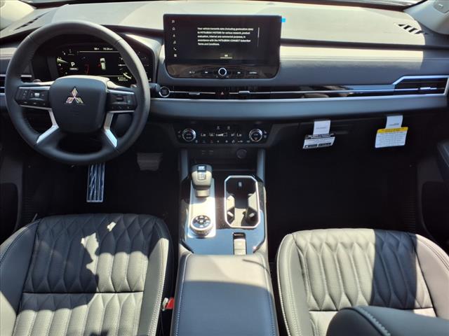 2025 Mitsubishi Outlander SEL