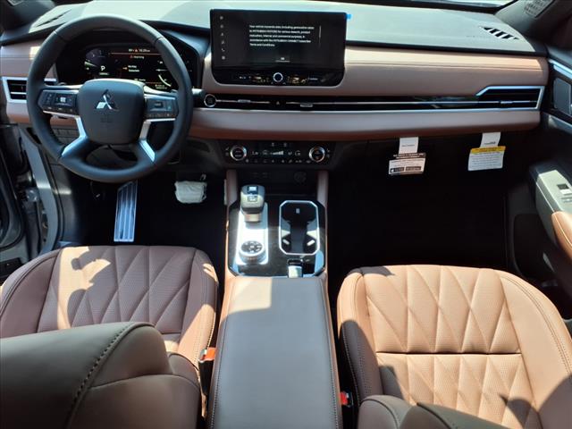 2025 Mitsubishi Outlander SEL