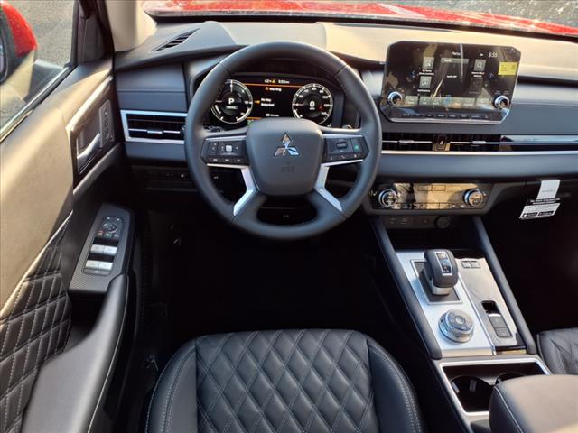 2025 Mitsubishi Outlander PHEV SEL