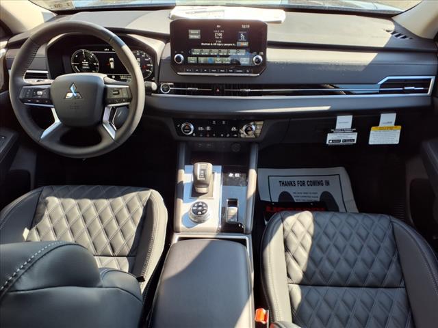 2025 Mitsubishi Outlander PHEV SEL