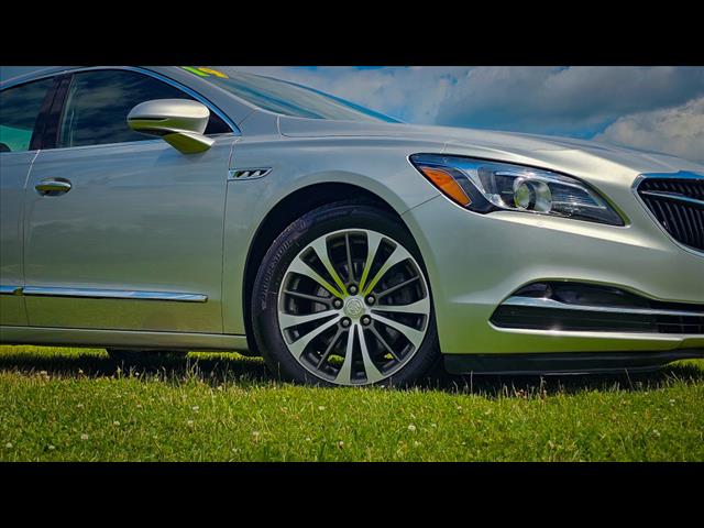 2019 Buick LaCrosse Essence