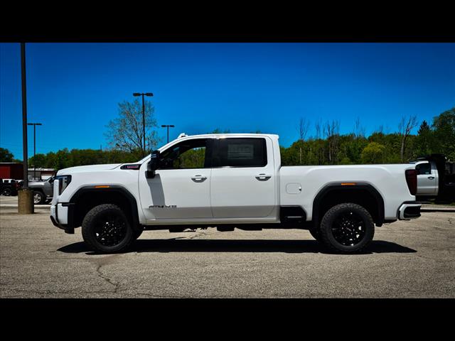 2025 GMC Sierra 2500HD AT4