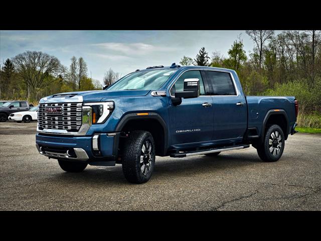 2025 GMC Sierra 2500HD Denali